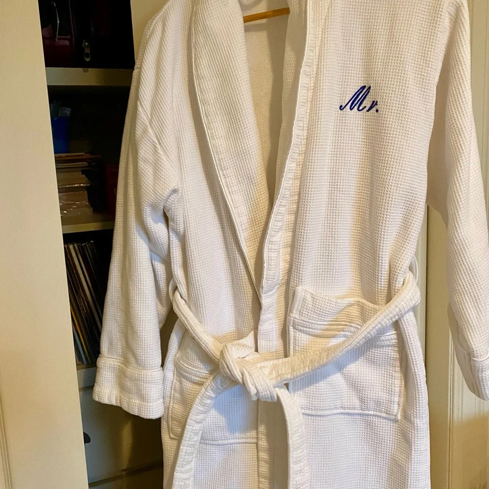 Terry Cloth, 100% Cotton Embroidered Bathrobe - Picture 3 of 4
